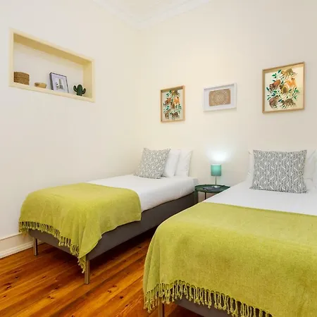 Whome Hideaway Family #1e *